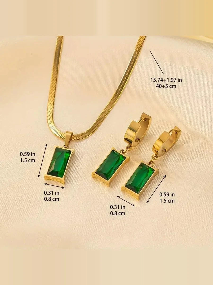 Isolda | Set de Collar y Aretes Esmeralda Dorado