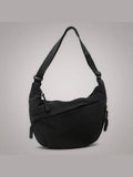 Reina | Bolso de Hombro Media Luna Negro