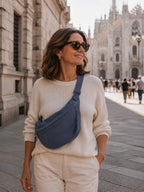 Ruth | Bolso de Hombro Media Luna Azul