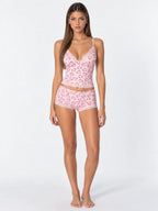 Conjunto de Pijama con Corazones y Detalles de Encaje