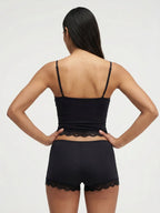 Conjunto de Pijama de Camisola y Short con Borde de Encaje, color negro