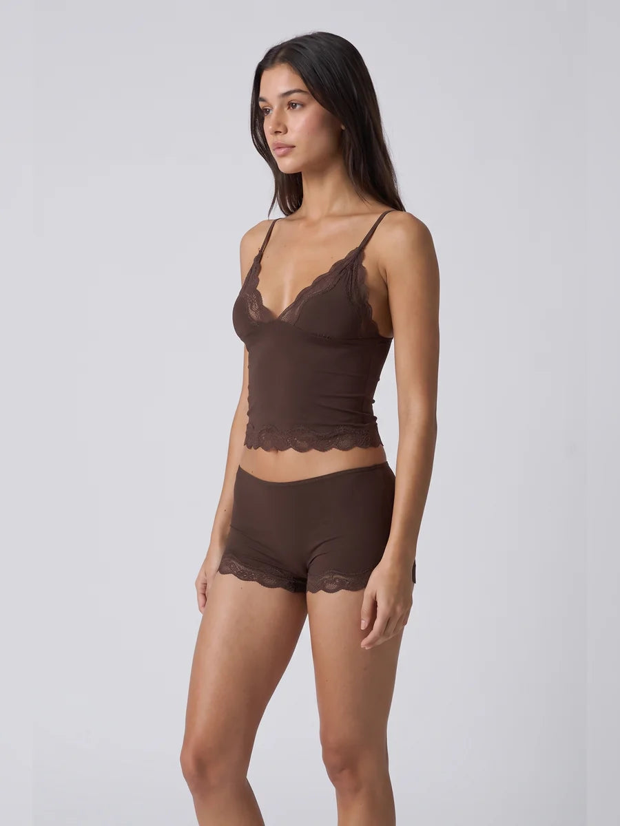 Conjunto de Pijama de Camisola y Short con Borde de Encaje, color marrón oscuro