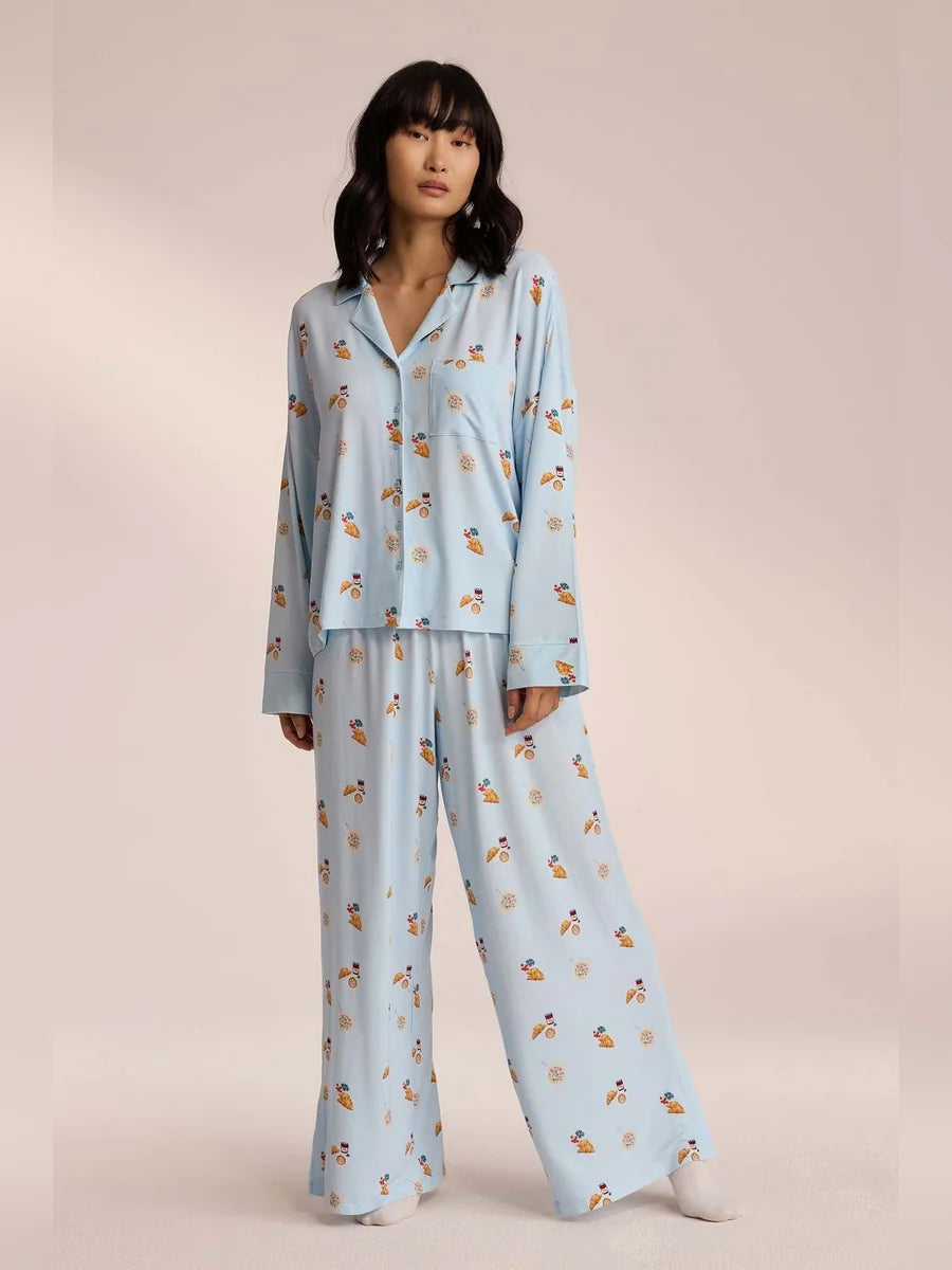 Conjunto de Pijama de Camisa y Pantalón Ancho Estampado, color azul claro