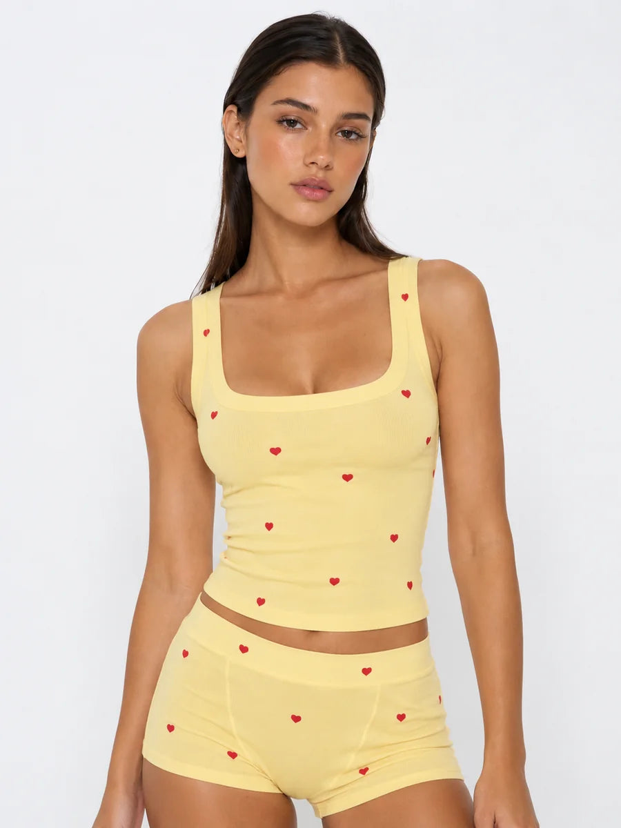 Conjunto de Pijama Acanalado con Estampado de Corazones, color amarillo claro