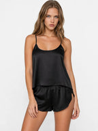 Conjunto de Pijama de Satén con Espalda Abierta, color negro