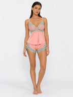 Conjunto de Pijama de Camisola y Short con Encaje Floral, color durazno