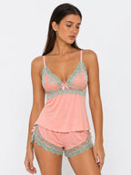 Conjunto de Pijama de Camisola y Short con Encaje Floral, color durazno
