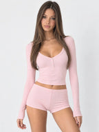 Conjunto de Pijama Acanalado con Top Henley y Short, color rosa suave