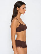Conjunto Básico de Bralette y Culotte con Encaje, color marrón
