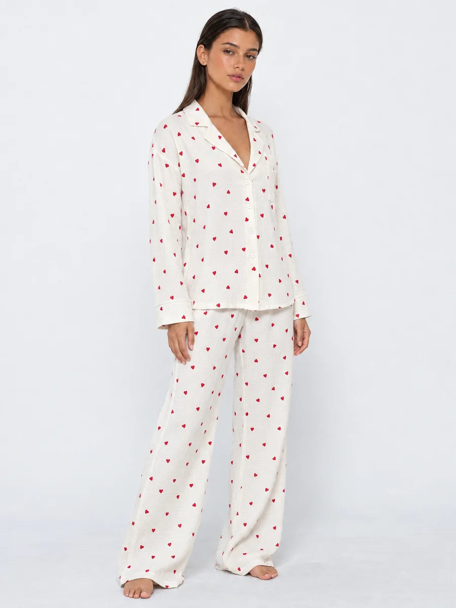 Conjunto de Pijama de Camisa y Pantalón con Corazones