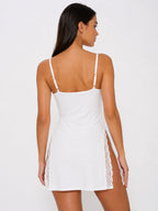 Camisón Ligero con Escote de Encaje y Abertura Lateral, color blanco