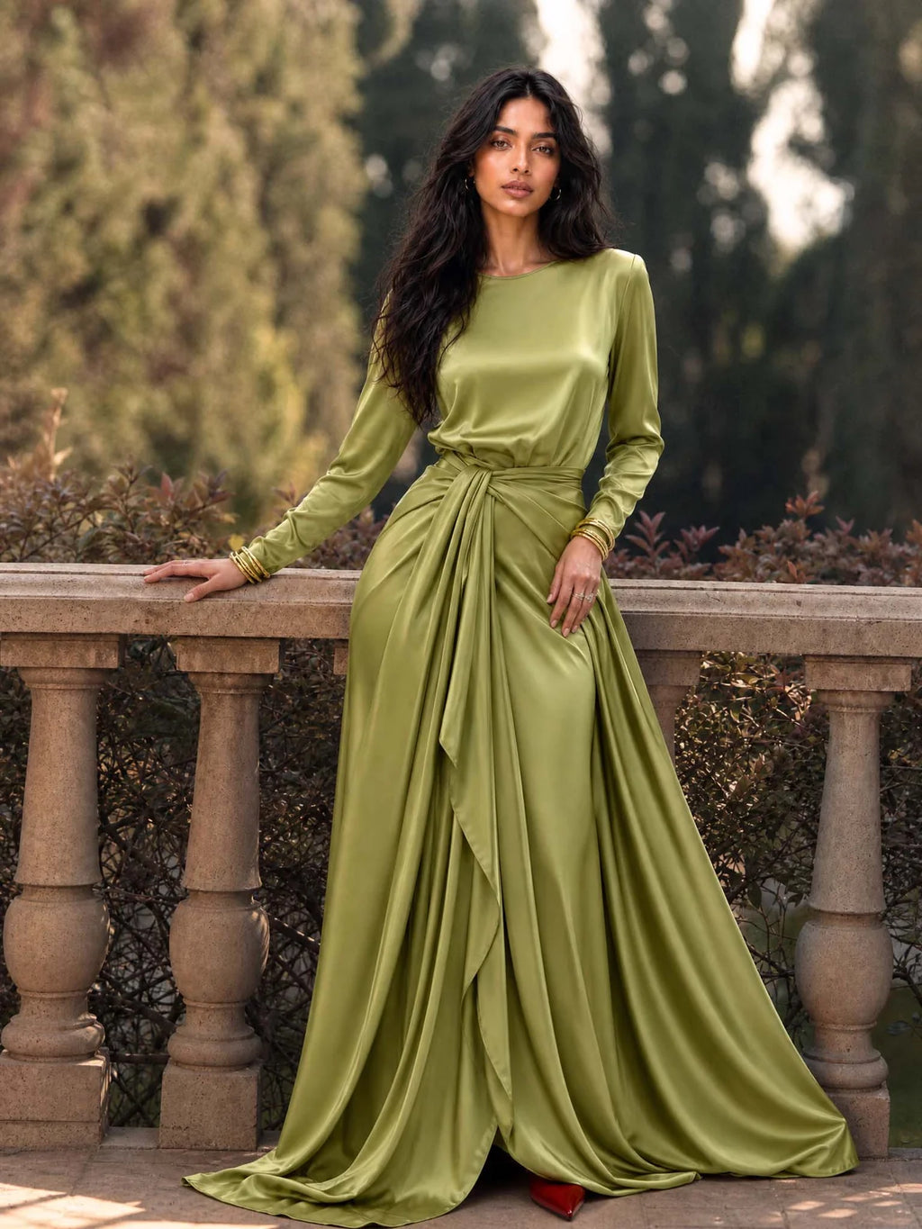 Celeste | Vestido Maxi de Satén Drapeado