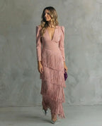 Dahlia | Vestido Elegante con Mangas de Flecos