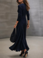 Irina | Vestido Maxi Asimétrico con Detalles de Satén