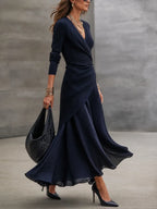 Irina | Vestido Maxi Asimétrico con Detalles de Satén