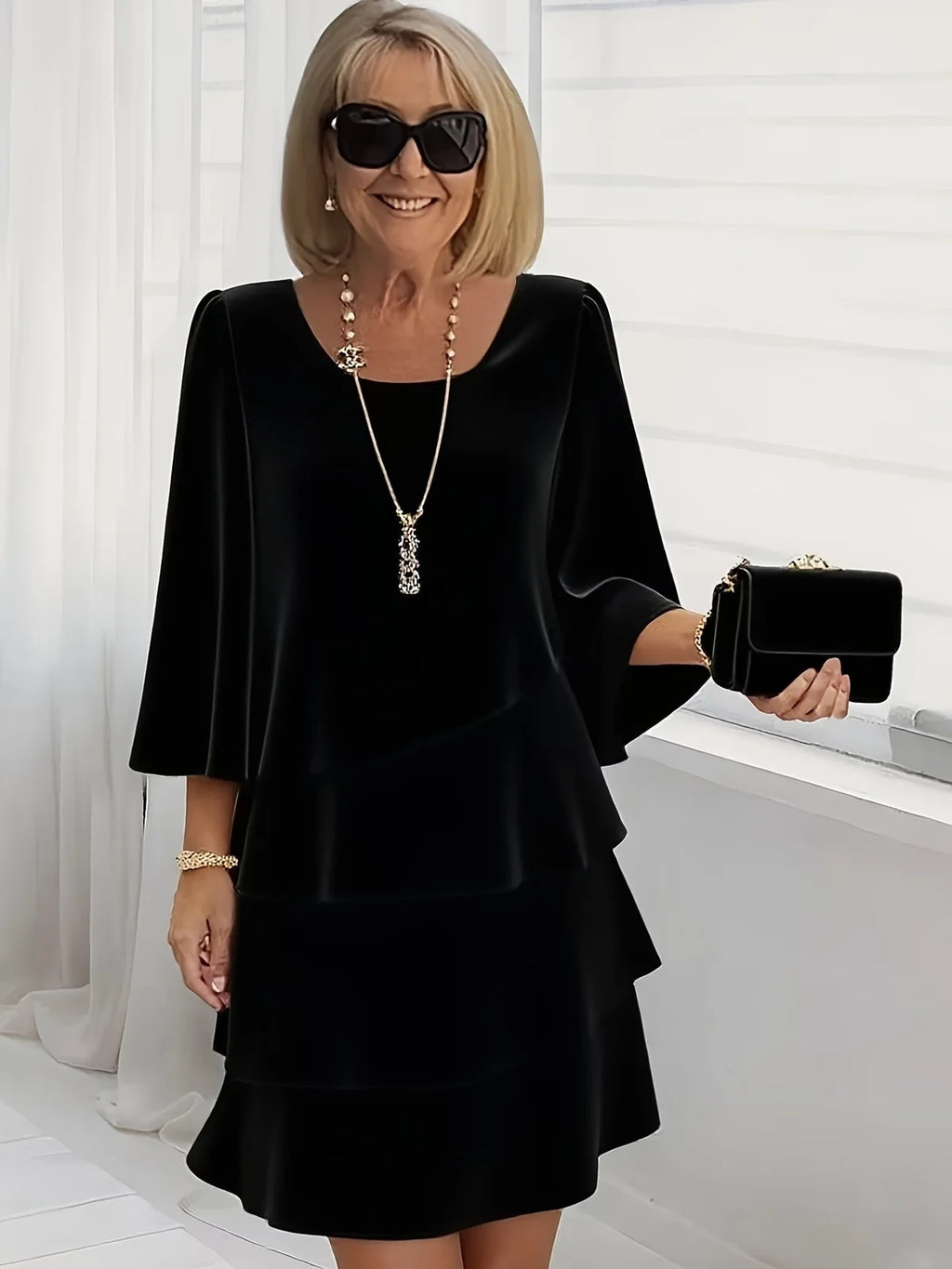 Regina | Vestido Elegante con Volantes