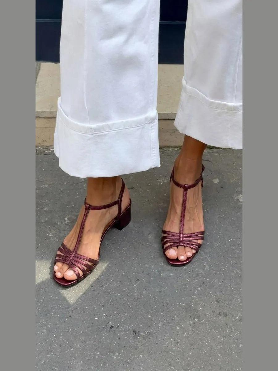 Elisenda | Sandalias Doradas para Todos los Días